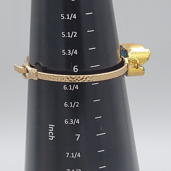 Blue Green Quartz Geode Bangle Bracelet Textured Gold Tone Band Hook Close Sz 6 - Picture 7 of 7